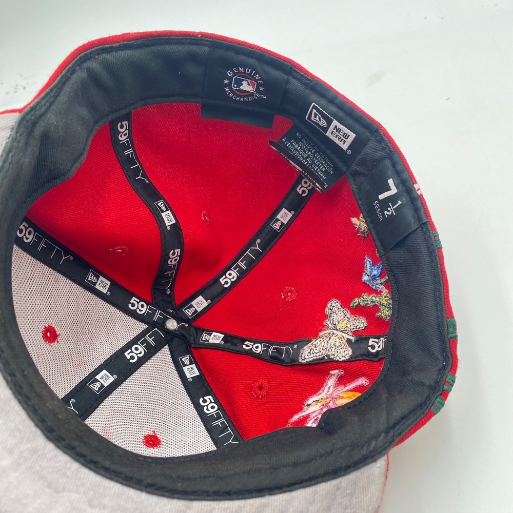 ST. LOUIS CARDINALS New Era 59FIFTY Fitted Hat 7 1/2 Red Floral Bird Butterfly - Picture 10 of 13